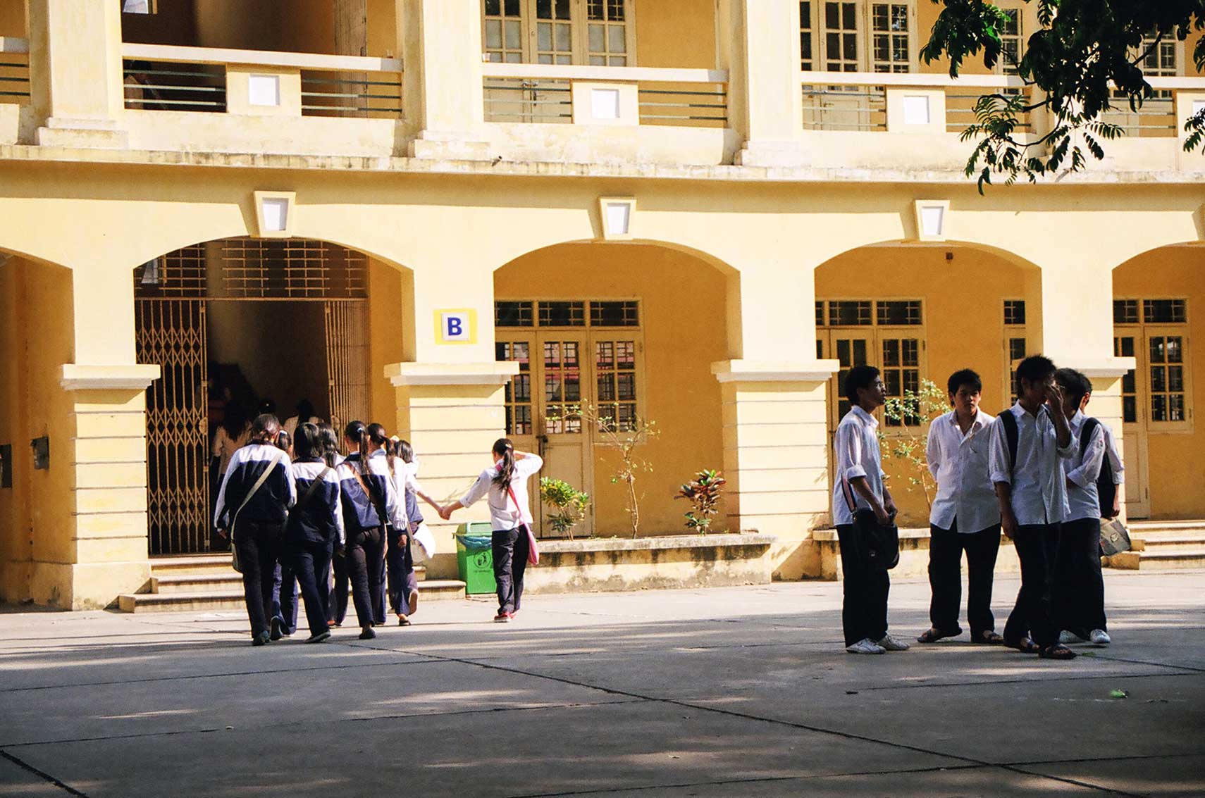 Schoolchildren in Hanoi.