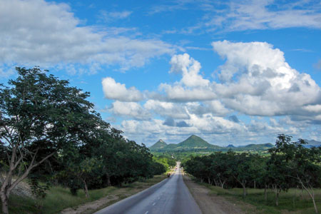 Road to Guardalavaca