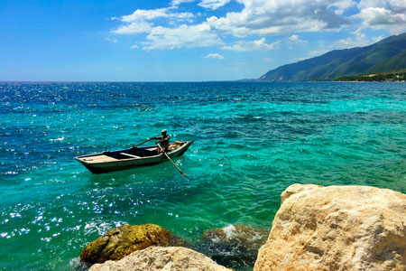 Boat at Wahoo Bay Beach