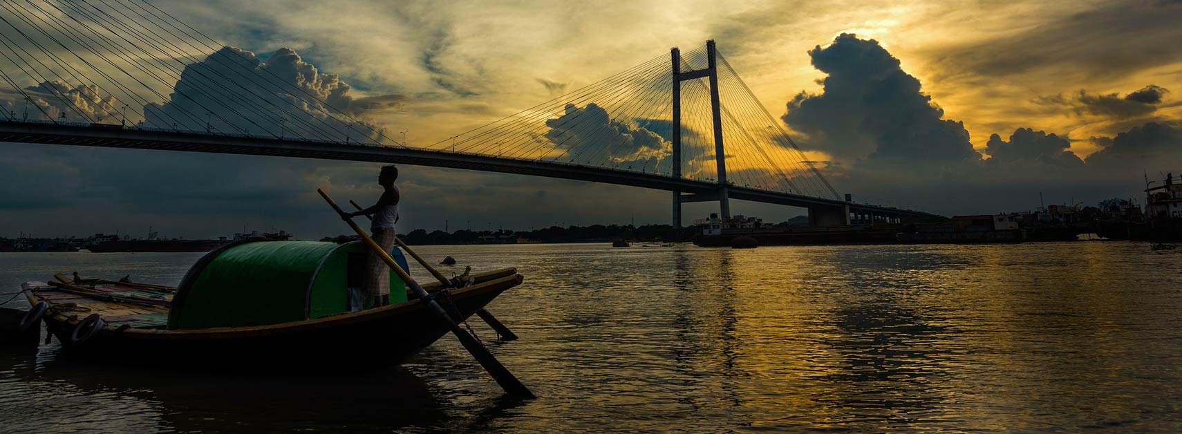 Hooghly River and Second Hooghly Bridge (Vidyasagar Setu) Kolkata