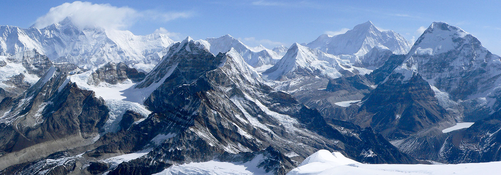 Рельеф горы Гималаи