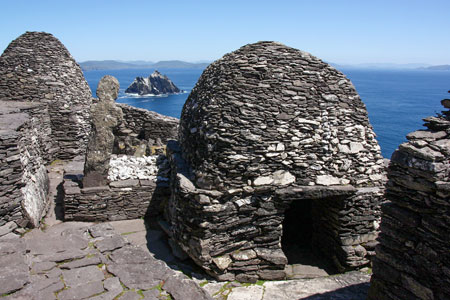 Skellig Michael beehive meditation cells (clocháin)